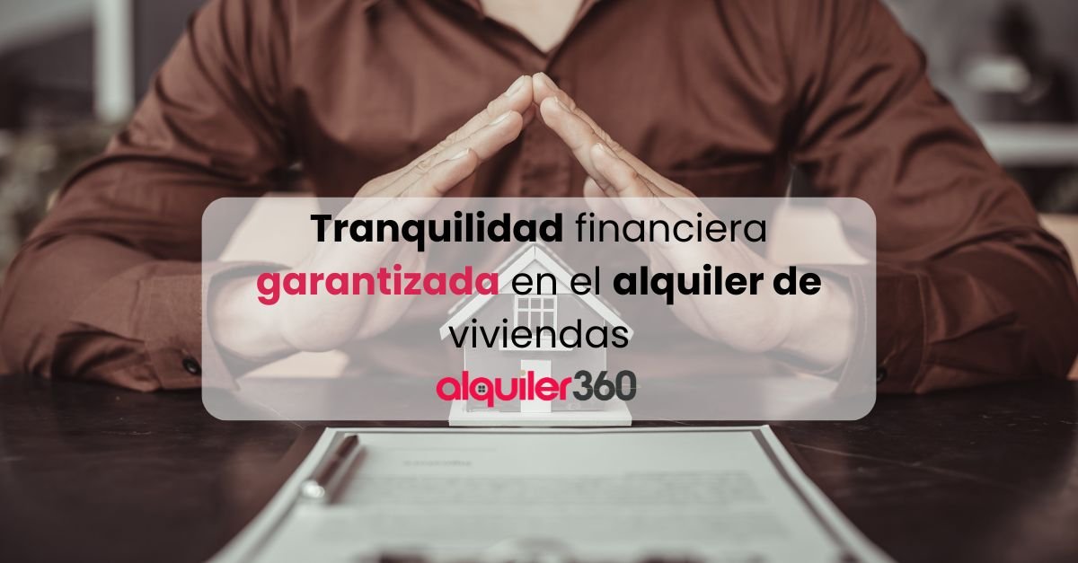 Propietario disfrutando de tranquilidad financiera gracias al servicio de alquiler seguro en Sevilla y Jerez