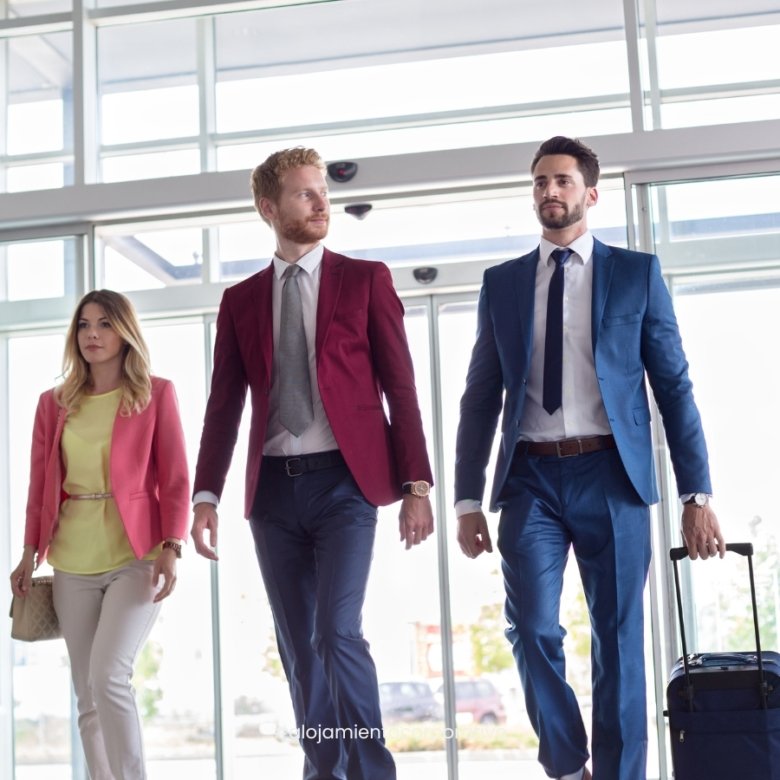 Traslado laboral: Cómo gestionar el alojamiento de tu equipo sin que se convierta en un problema