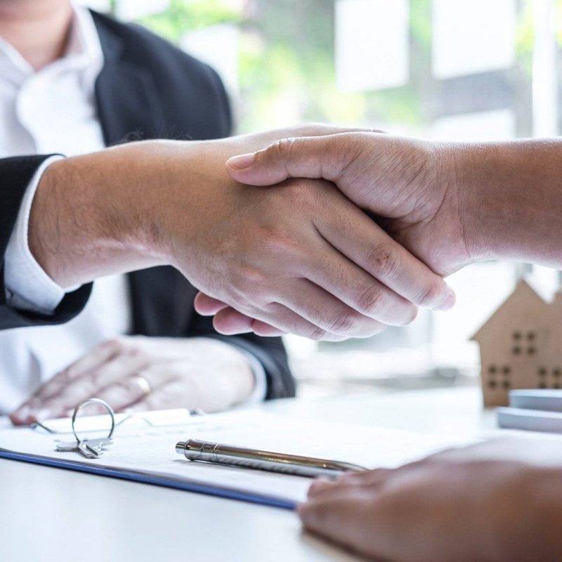 finishing-to-successful-deal-of-real-estate-2022-11-17-06-07-15-utc-scaled-1.jpg finishing-to-successful-deal-of-real-estate-2022-11-17-06-07-15-utc-scaled-1.jpg
